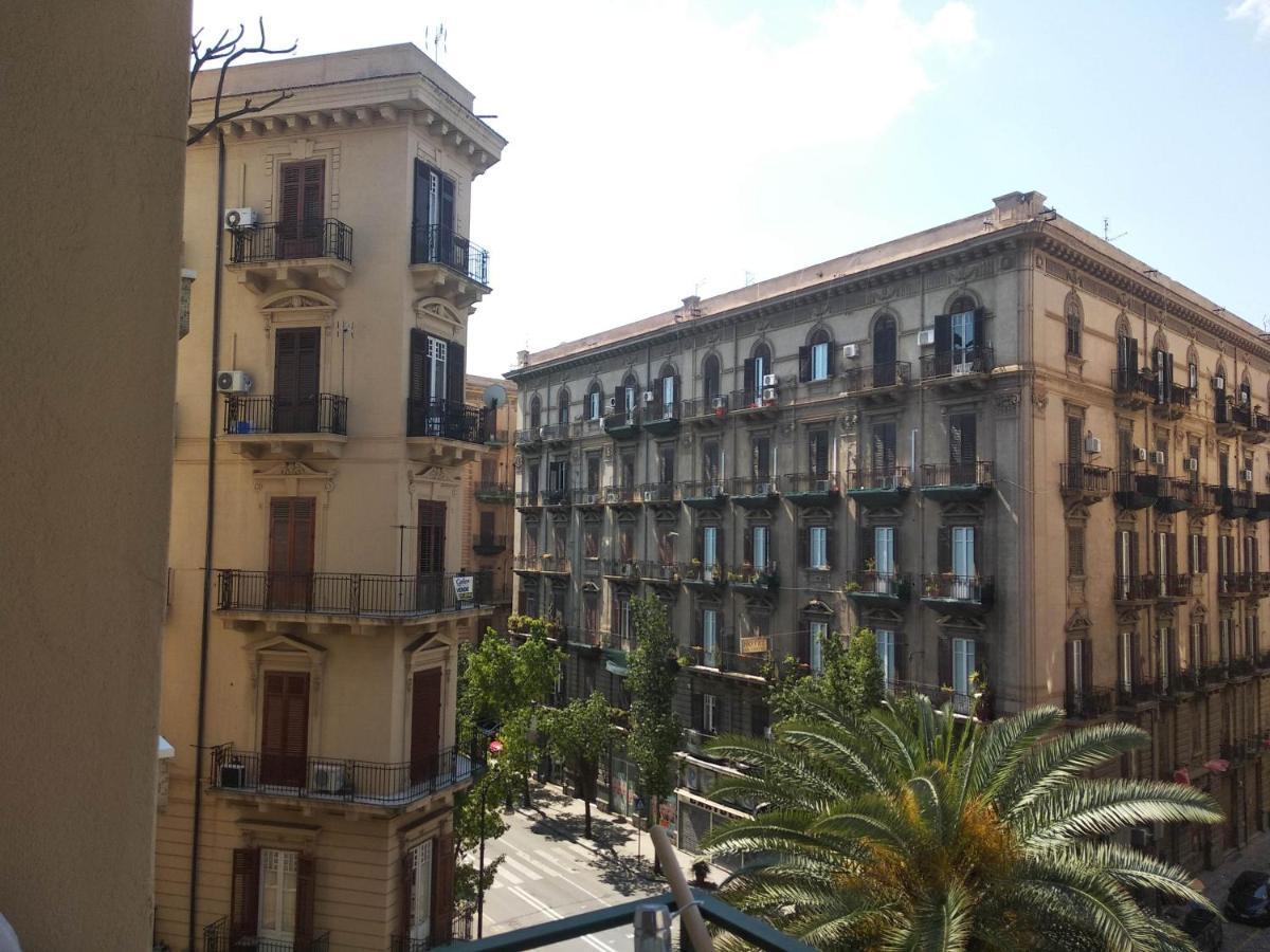 Casa Studenti E Giovani Turisti Fkk - Giochi Di Societa Ed Intimo Party - Volontari Benvenuti Apartment Palermo Exterior photo